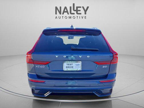 2026 Volvo XC60 B5 Core