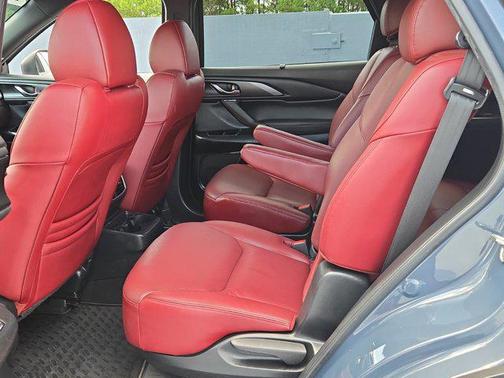 2021 Mazda CX-9 Carbon Edition