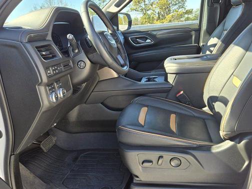 2022 GMC Yukon 4WD AT4