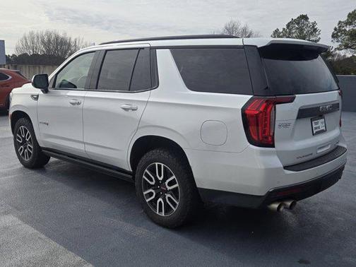 2022 GMC Yukon 4WD AT4