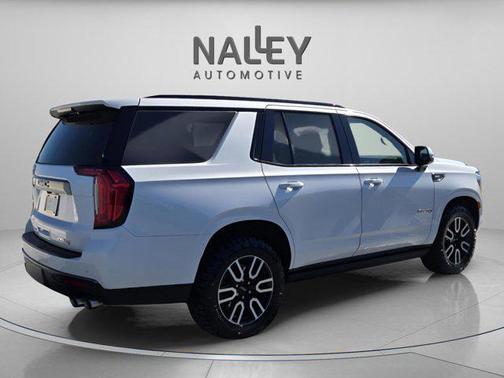 2022 GMC Yukon 4WD AT4