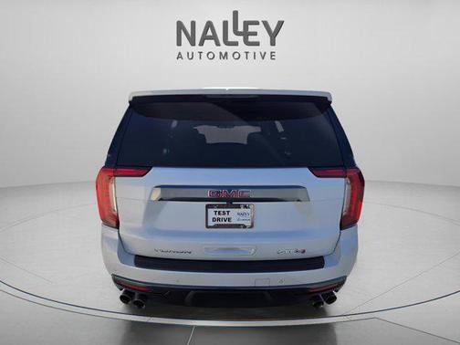 2022 GMC Yukon 4WD AT4