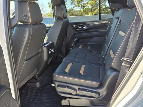 2022 GMC Yukon 4WD AT4