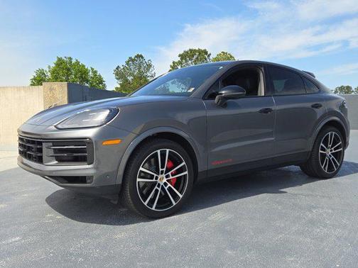 2024 Porsche Cayenne S