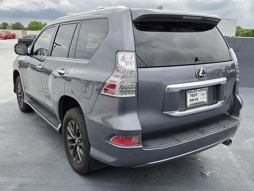 Gray Pearl 2023 Lexus GX 460 Premium