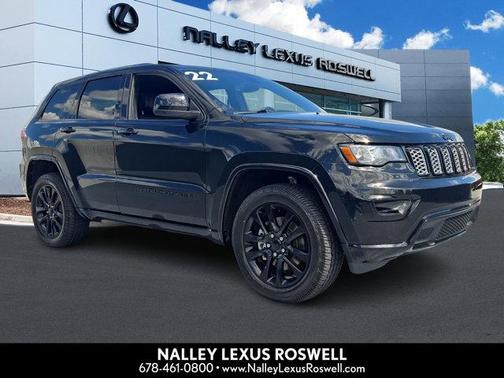 2022 Jeep Grand Cherokee Laredo