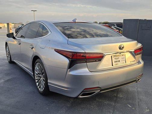 2024 Lexus LS 500 Base