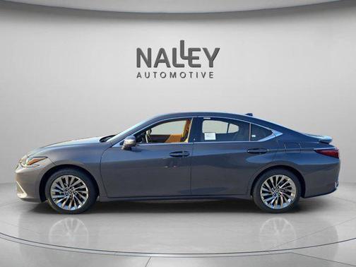 2025 Lexus ES 300h Luxury
