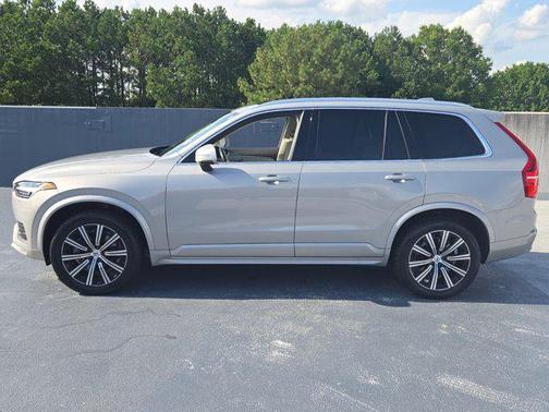 2023 Volvo XC90 B5 Core