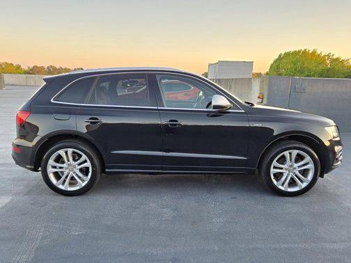 Black 2014 Audi SQ5 3.0T Prestige