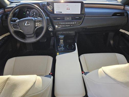 Eminent White Pearl 2023 Lexus ES 300h Base