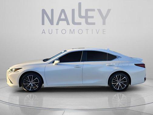 Eminent White Pearl 2023 Lexus ES 300h Base