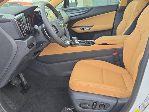 2025 Lexus NX 250 Base