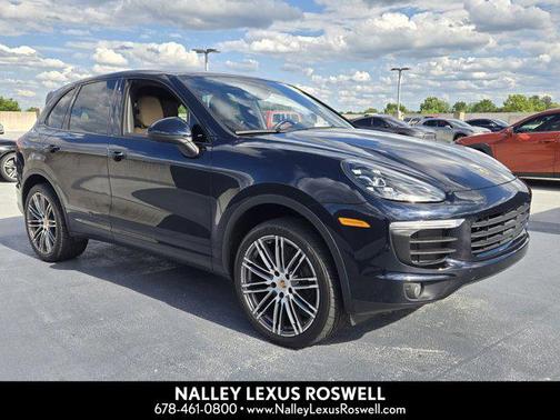 2018 Porsche Cayenne Base