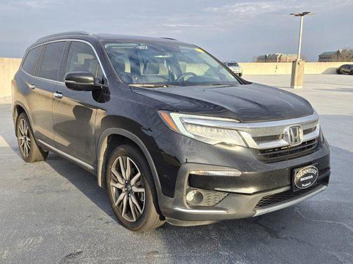2020 Honda Pilot Touring 8-Passenger