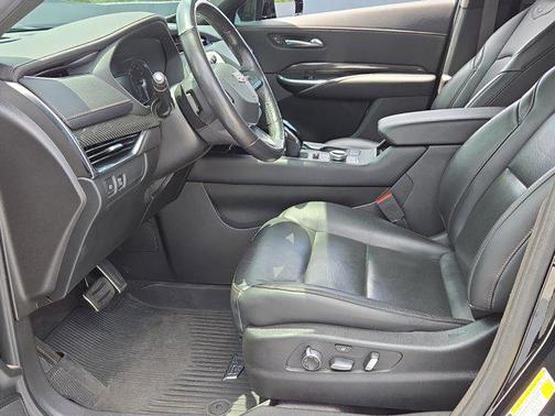 2020 Cadillac XT4 Sport