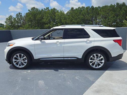 2021 Ford Explorer Platinum