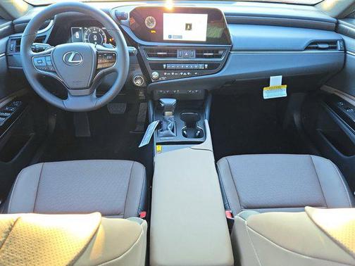 2025 Lexus ES 350 Base