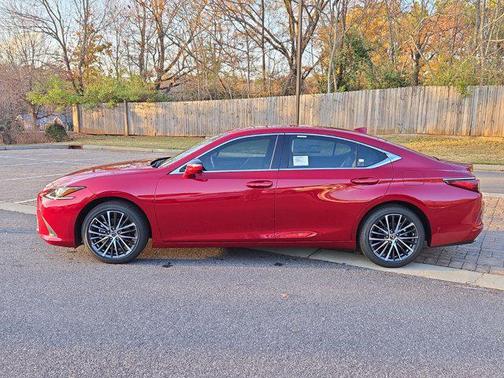 2025 Lexus ES 350 Base