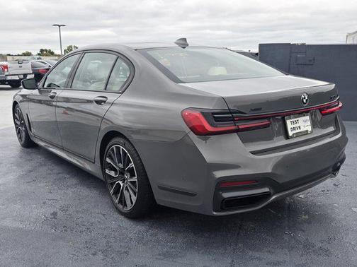 2020 BMW 750 i xDrive