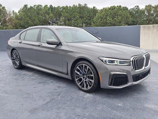 2020 BMW 750 i xDrive