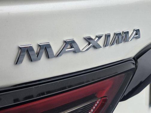 2023 Nissan Maxima SR Xtronic CVT