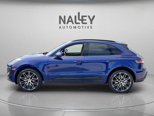 2022 Porsche Macan Base