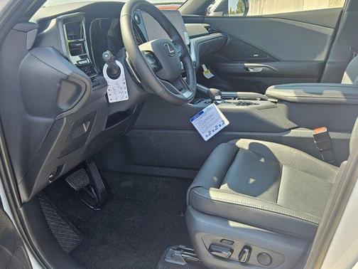 Wind Chill Pearl 2026 Lexus TX 550h+ Luxury