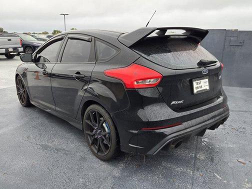 2017 Ford Focus RS Base