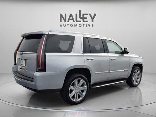 2020 Cadillac Escalade Luxury