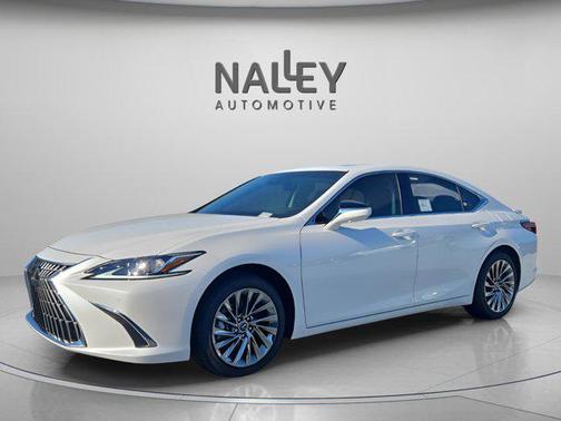 2025 Lexus ES 300h Luxury