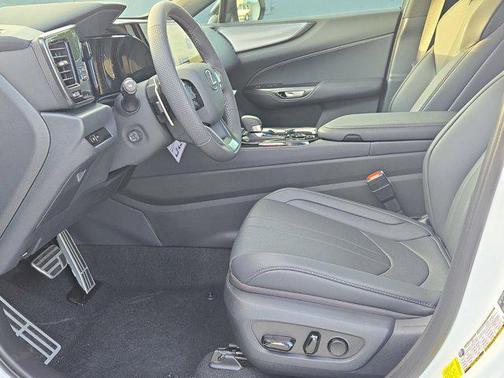 2025 Lexus NX 350 F SPORT Handling