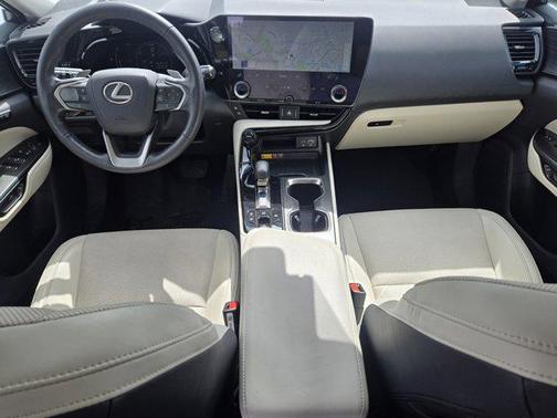 2025 Lexus NX 350h Luxury