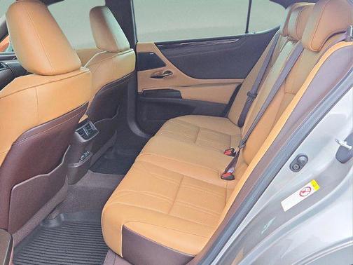 2019 Lexus ES 350 Base