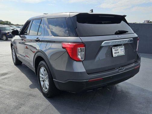 2021 Ford Explorer Base