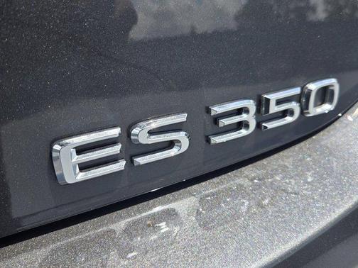 2025 Lexus ES 350 Base