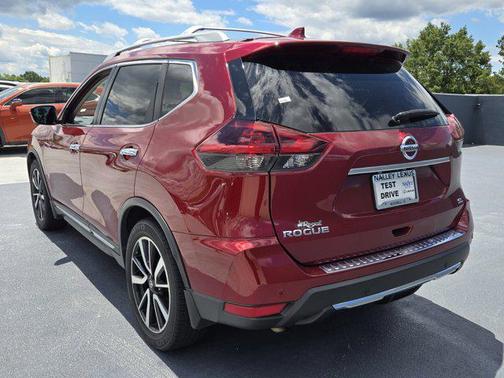2020 Nissan Rogue SL
