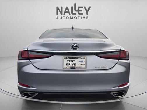 2025 Lexus ES 350 Ultra Luxury