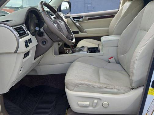 2017 Lexus GX 460 Base