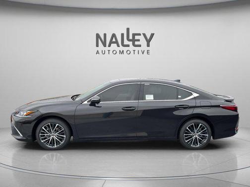 2025 Lexus ES 300h Base