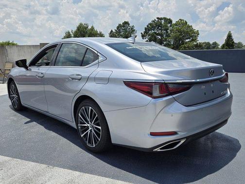 2025 Lexus ES 350 Base
