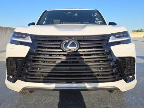 2025 Lexus LX 600 Luxury
