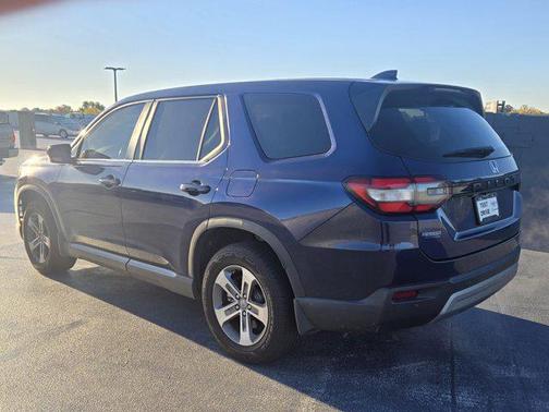 2024 Honda Pilot EX-L 7 Passenger