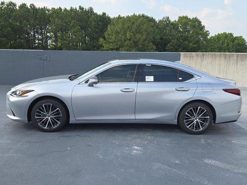2025 Lexus ES 350 Base