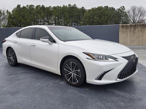 2023 Lexus ES 350 Base