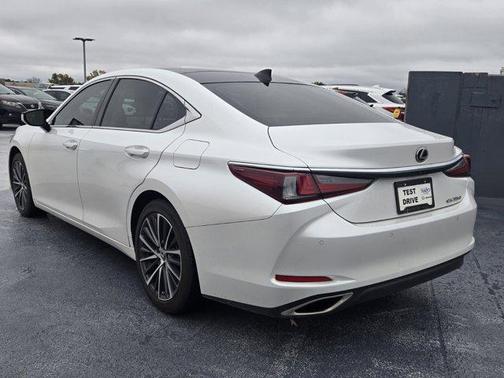 2023 Lexus ES 350 Base