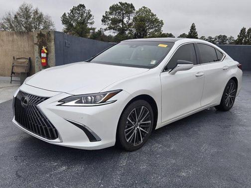 2023 Lexus ES 350 Base