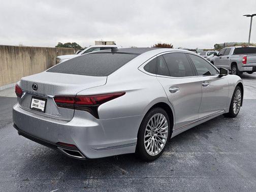 2025 Lexus LS 500 Base