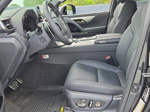 2025 Lexus LX 600 Base