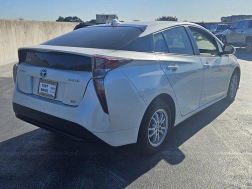 2016 Toyota Prius Four